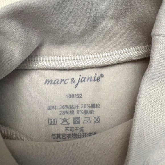 $11/ea Bundle: 2 Kids Muji, Marc&Janie turtleneck thick long sleeve tops size 3T - Picture 5 of 12